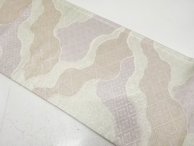 Saga Nishiki, woven with a classic pattern of Michinagatake, sack belt